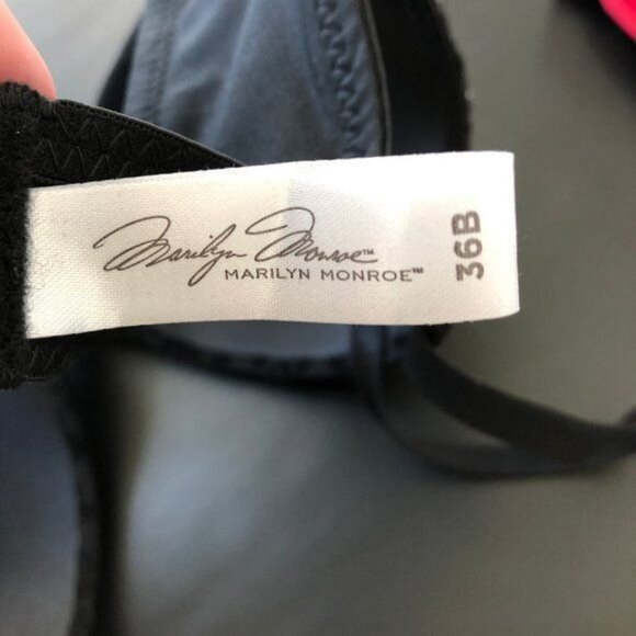 Marilyn Monroe Underwire Mesh Velvet Burnout Bra - Picture 4 of 4